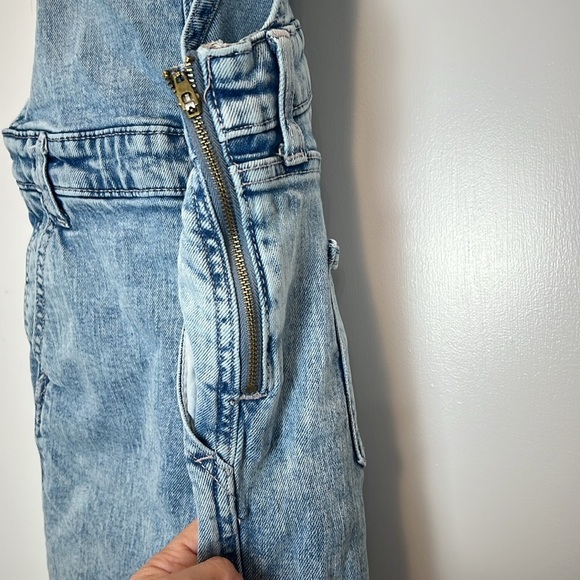 Old Navy Classic Blue Denim Overalls straight leg size 2. - Picture 4 of 13